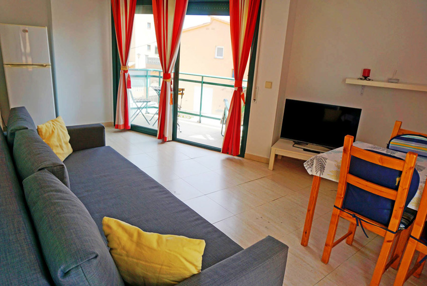 VORAMAR H, 1-2